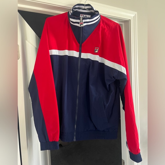 Fila tennis wam-up jacket. New without tags. XL. - Picture 1 of 1